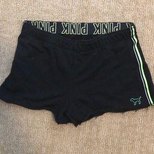 🍒 PINK Victoria’s Secret shorts